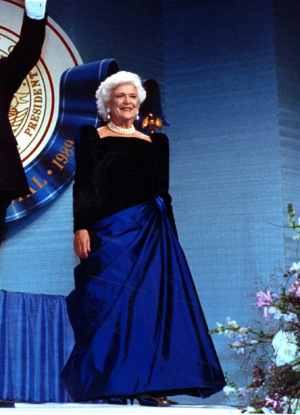 11 Times First Ladies Wore Inexpensive Clothes
